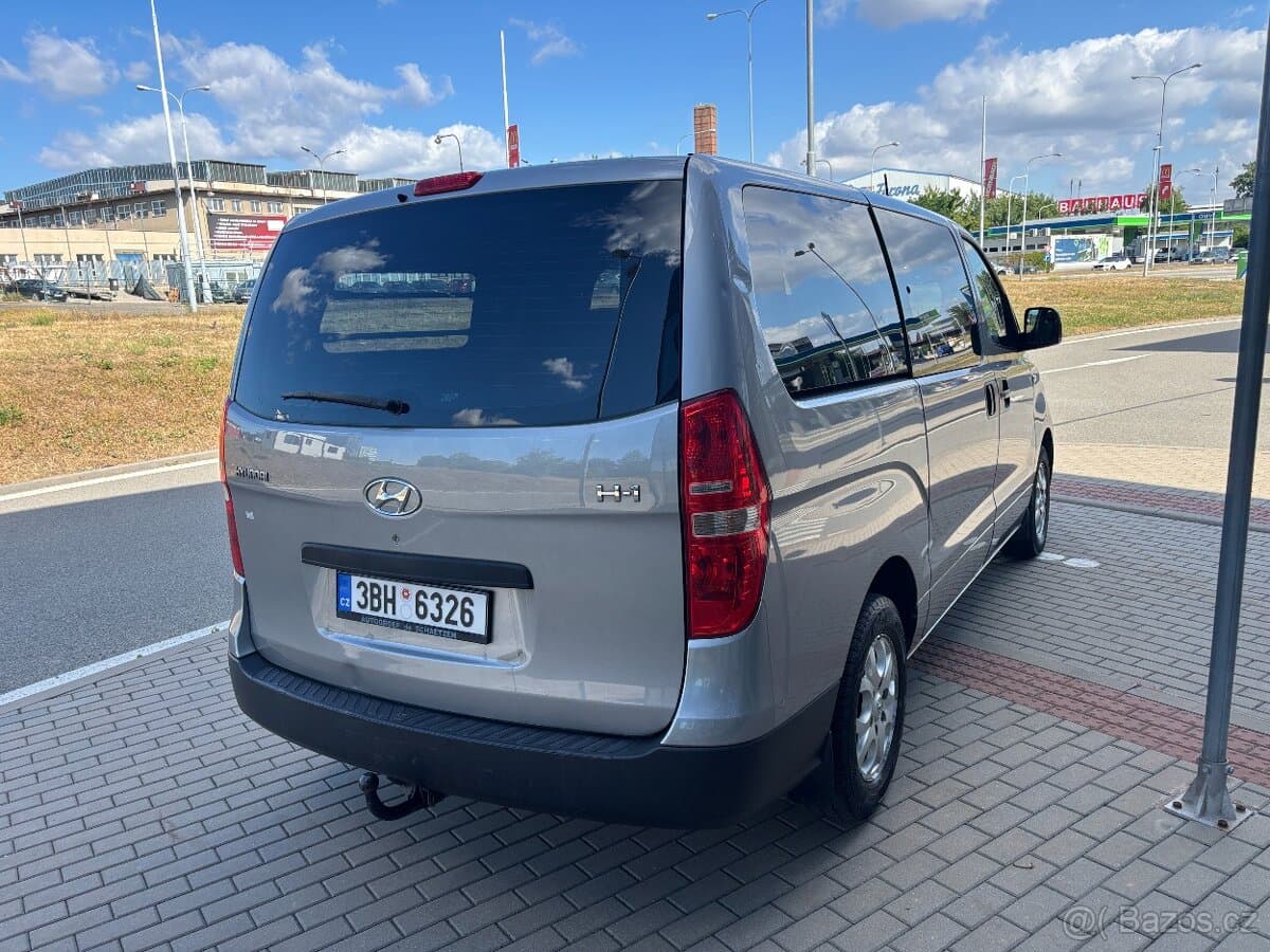 2013 Hyundai H-1 - 3