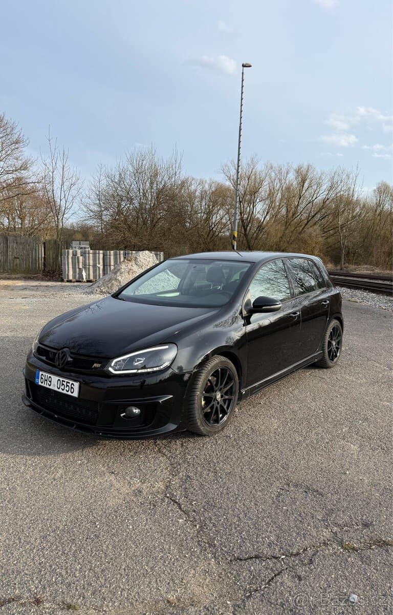 2012 Volkswagen GOLF - 3