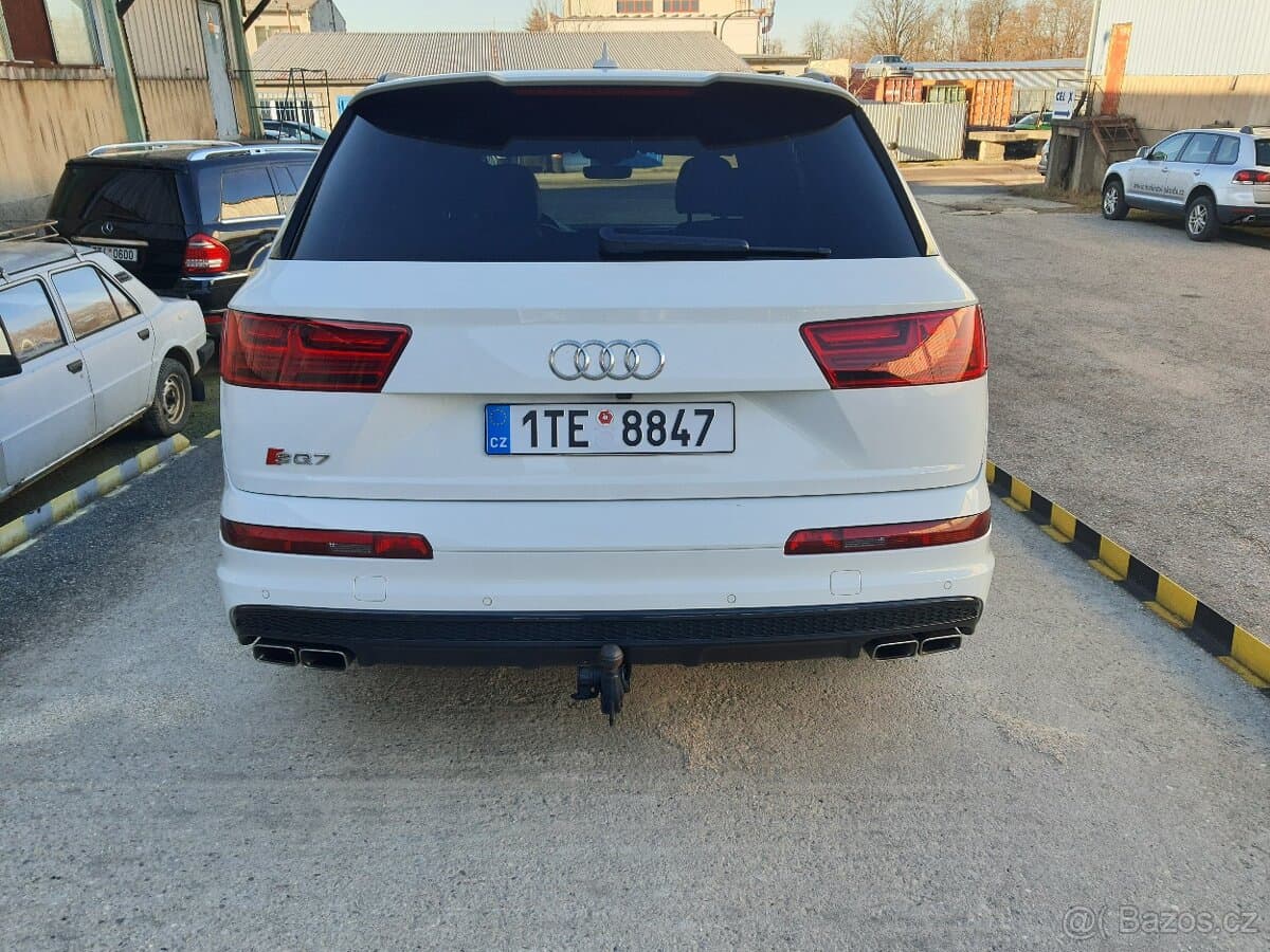 2017 Audi SQ7 - 3