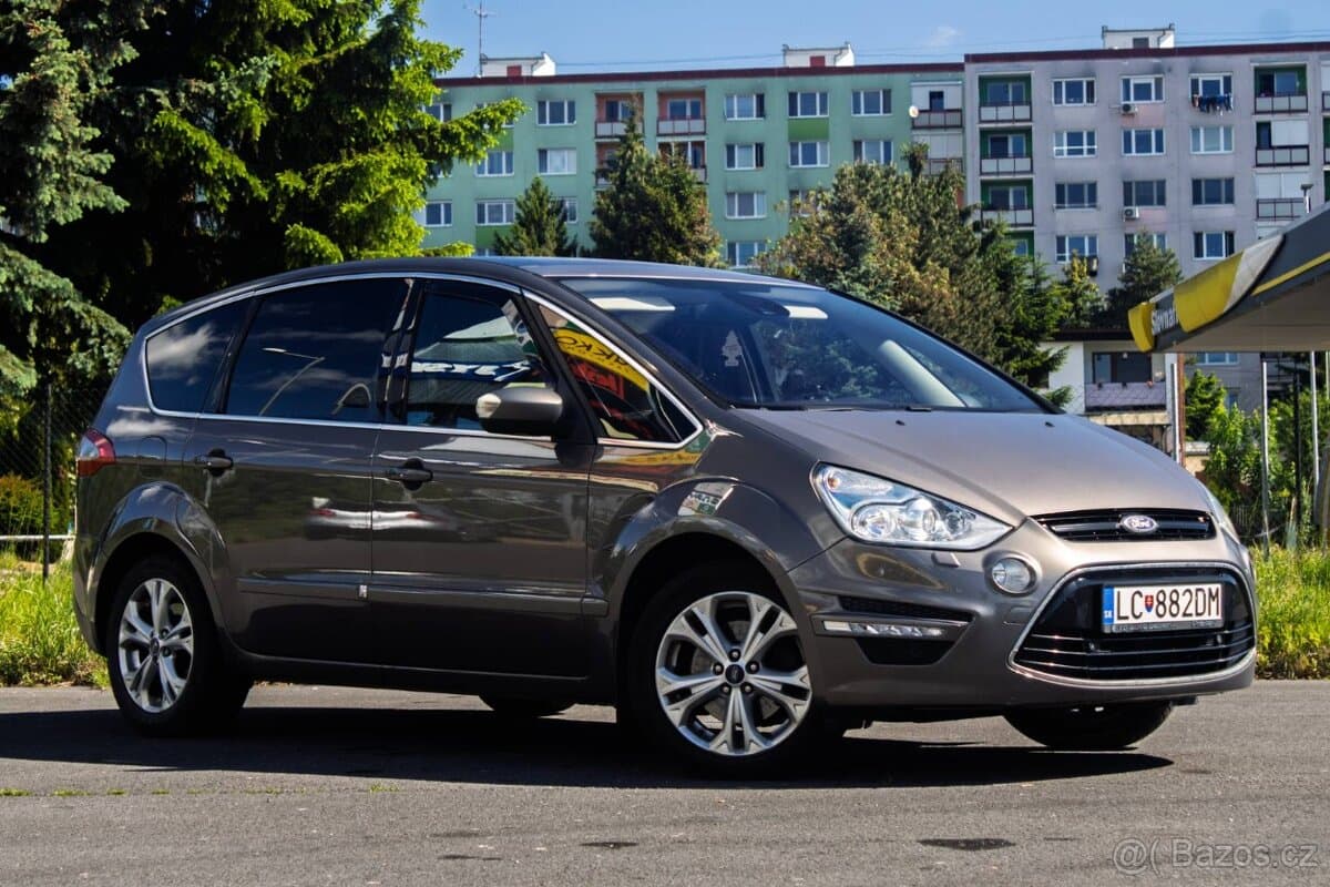 2013 Ford S-MAX - 3
