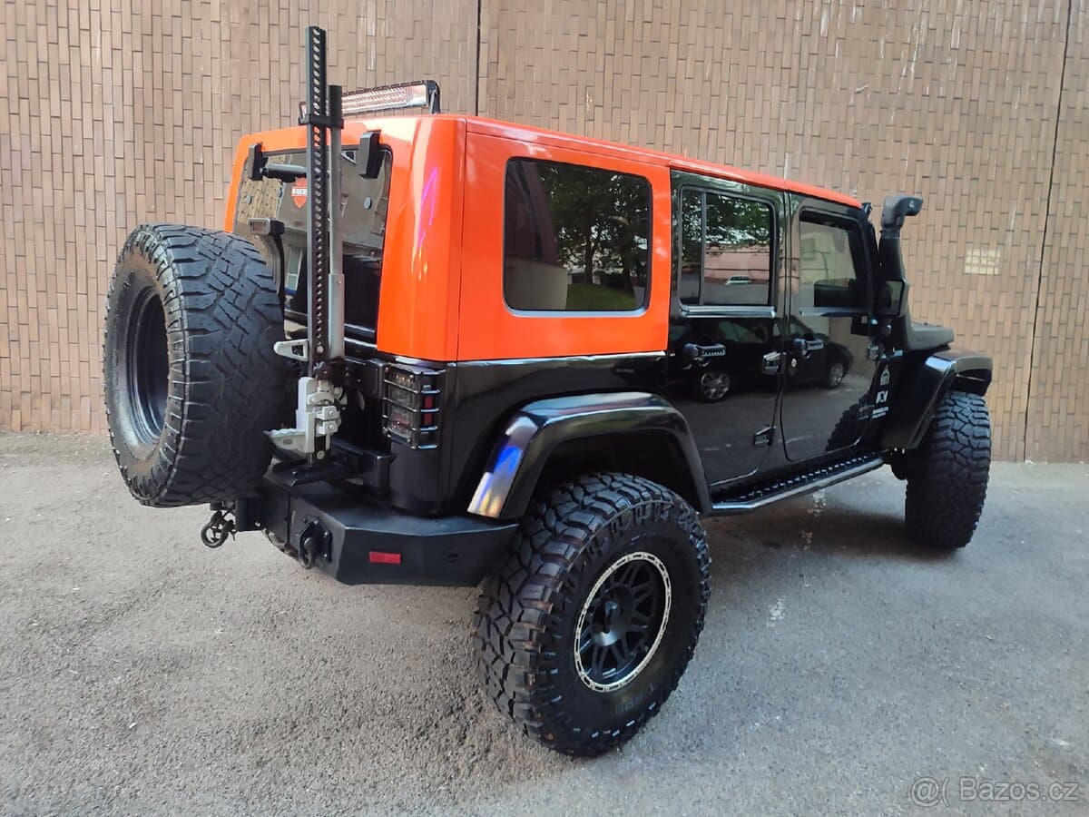 2009 Jeep WRANGLER - 3