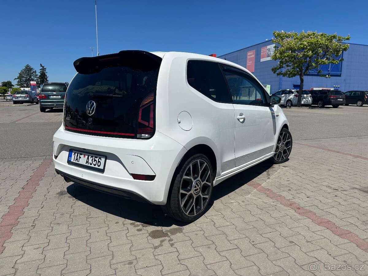 2022 Volkswagen UP! - 3