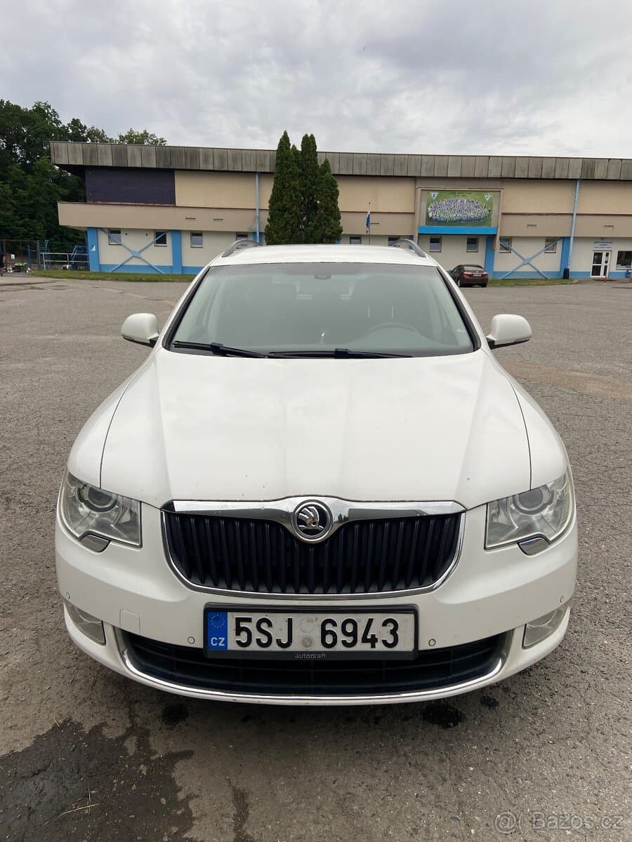 2011 Škoda SUPERB - 3