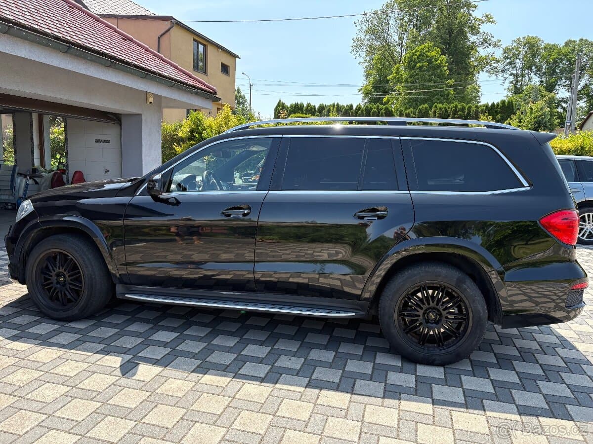 2015 Mercedes-Benz GL - 3