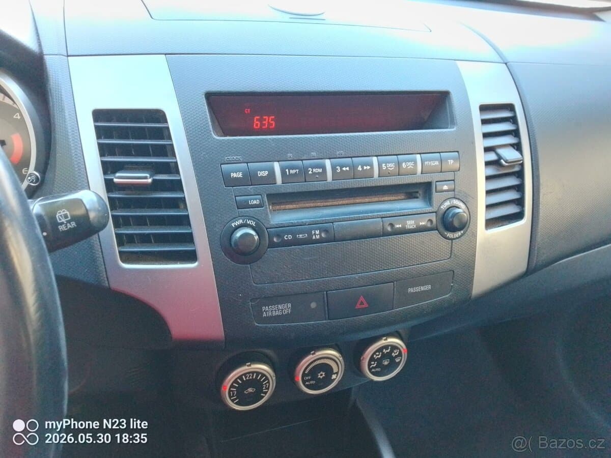2009 Mitsubishi OUTLANDER - 3