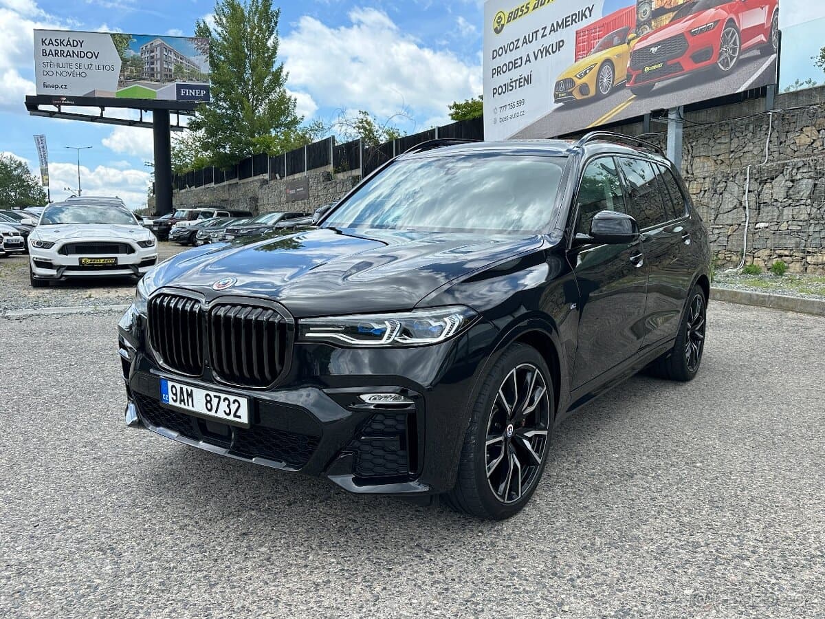 2022 BMW X7 - 3