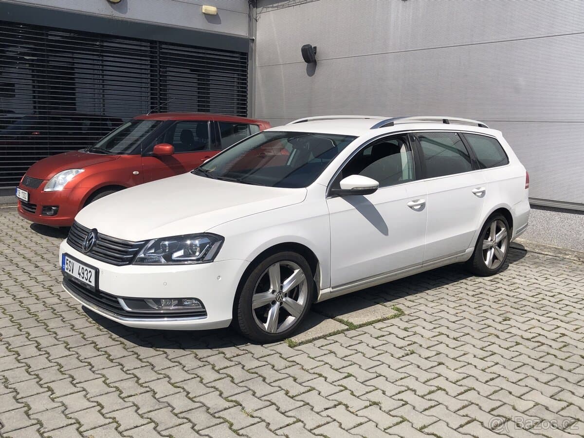 2011 Volkswagen PASSAT - 3