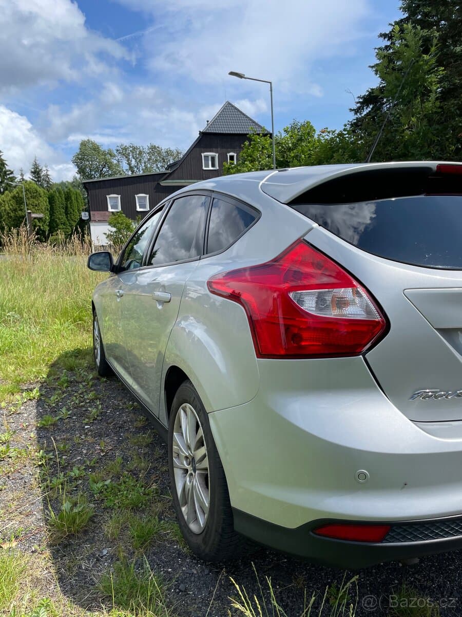 2012 Ford FOCUS - 3
