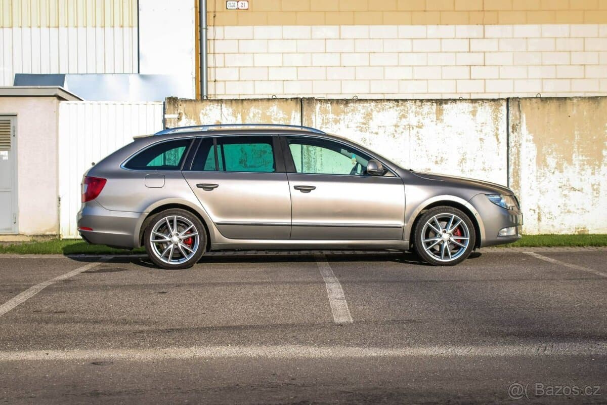 2012 Škoda SUPERB - 3