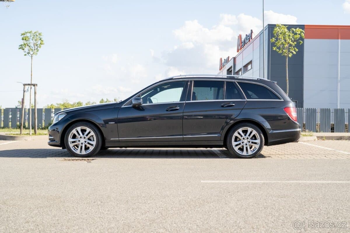 2011 Mercedes-Benz OSTATNÍ - 3