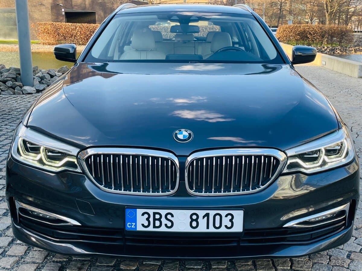2019 BMW 5-SERIES - 3