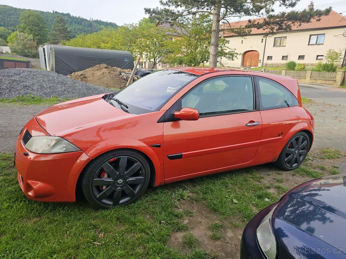Renault MEGANE - 3