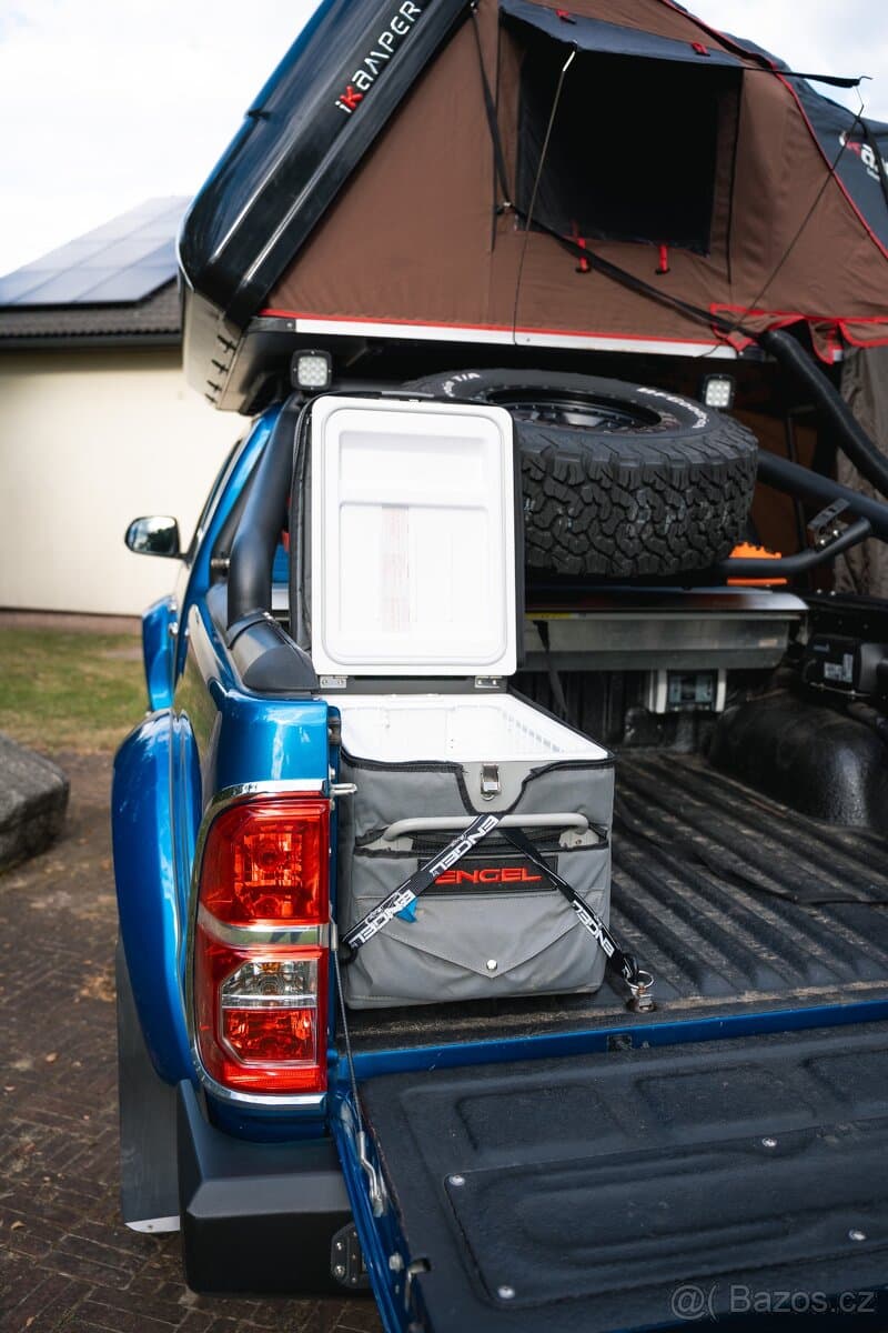 Toyota HILUX - 3