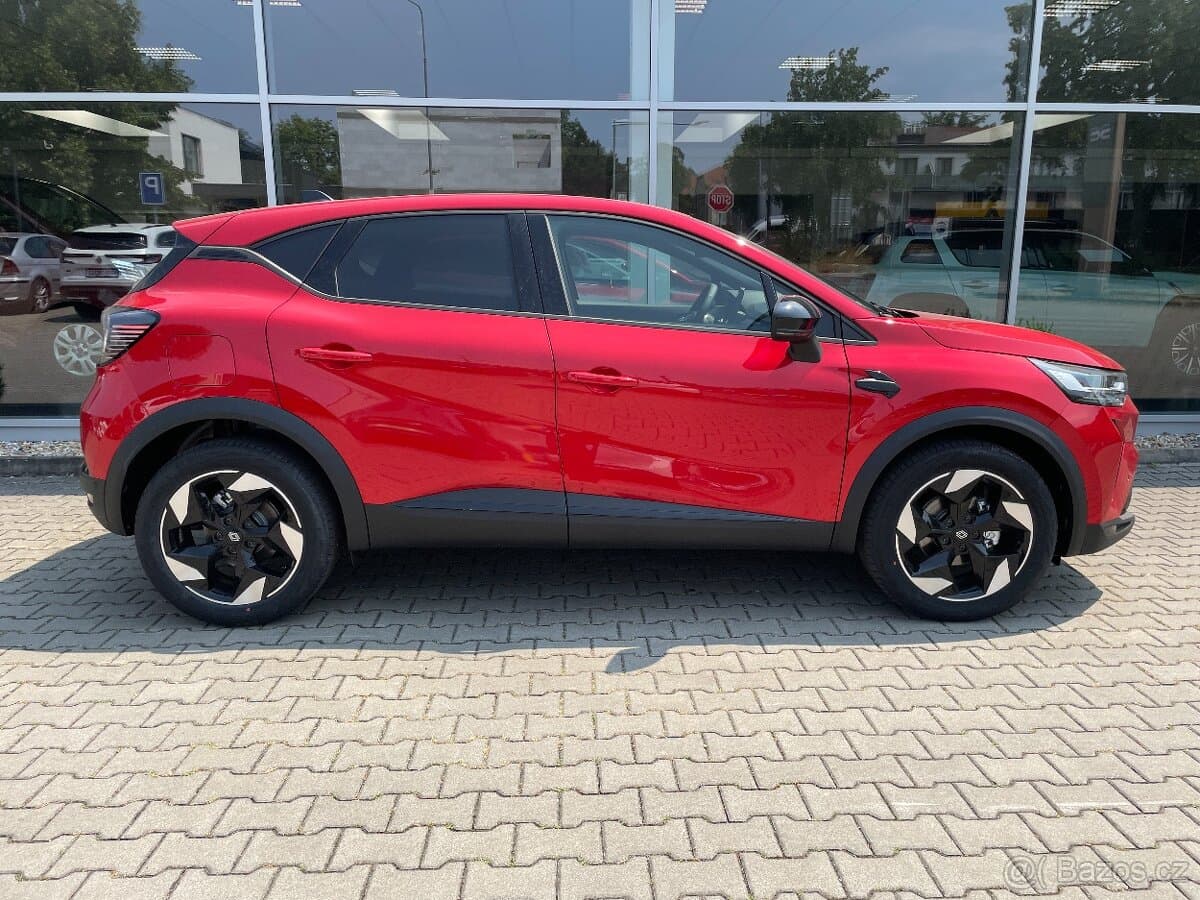 2025 Renault CAPTUR - 3