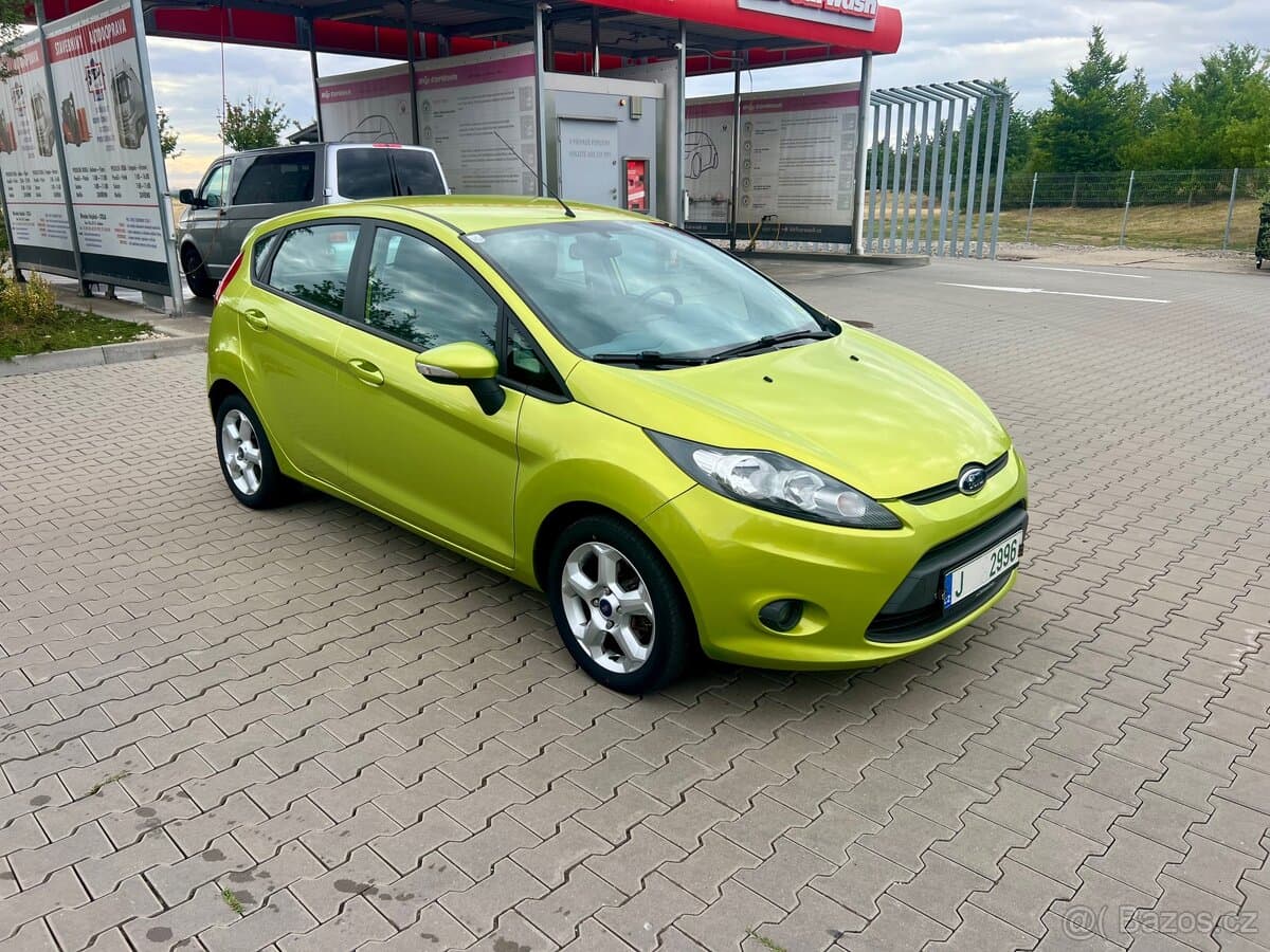 2009 Ford FIESTA - 3