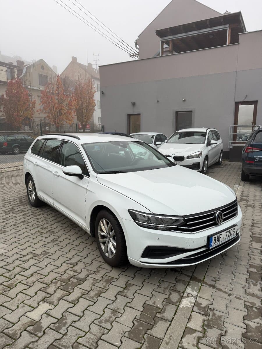 2020 Volkswagen PASSAT - 3
