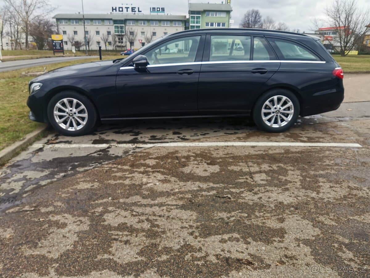 2019 Mercedes-Benz OSTATNÍ - 3
