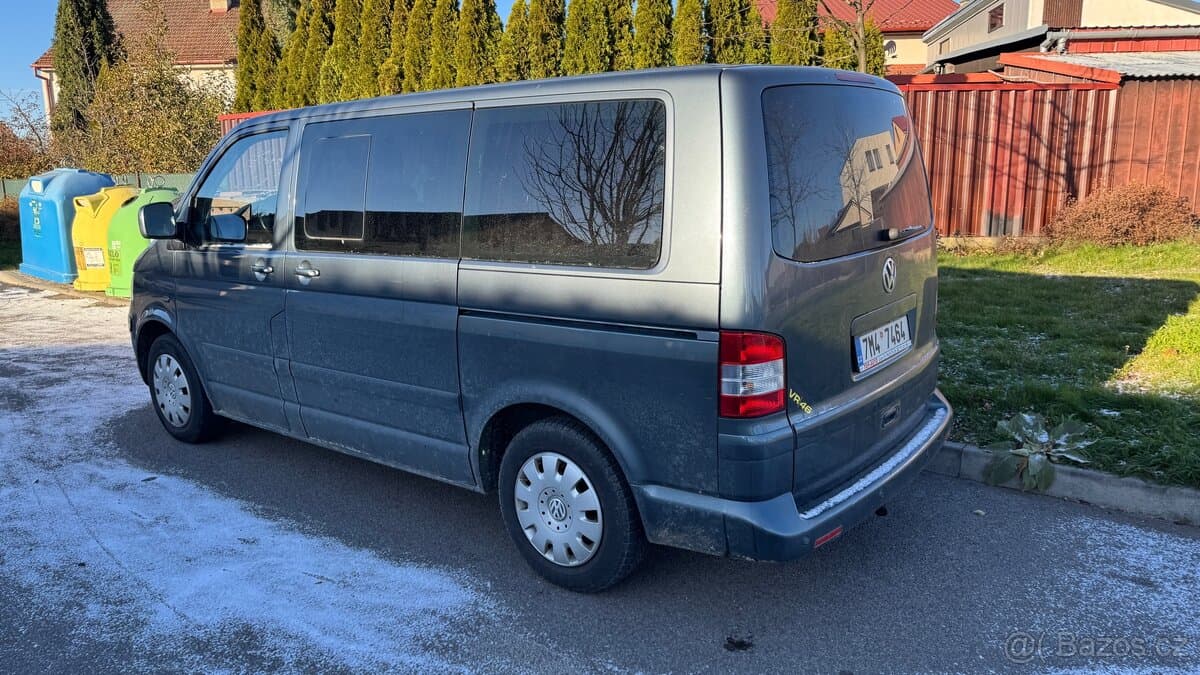 2005 Volkswagen MULTIVAN - 3
