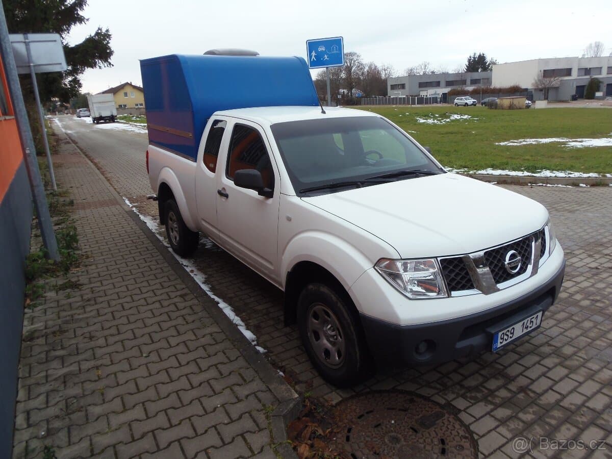 2009 Nissan NAVARA - 3