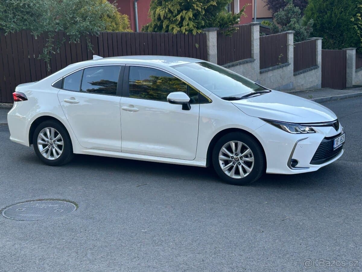 2024 Toyota COROLLA - 3