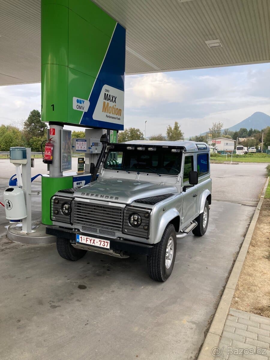 2008 Land Rover DEFENDER - 3