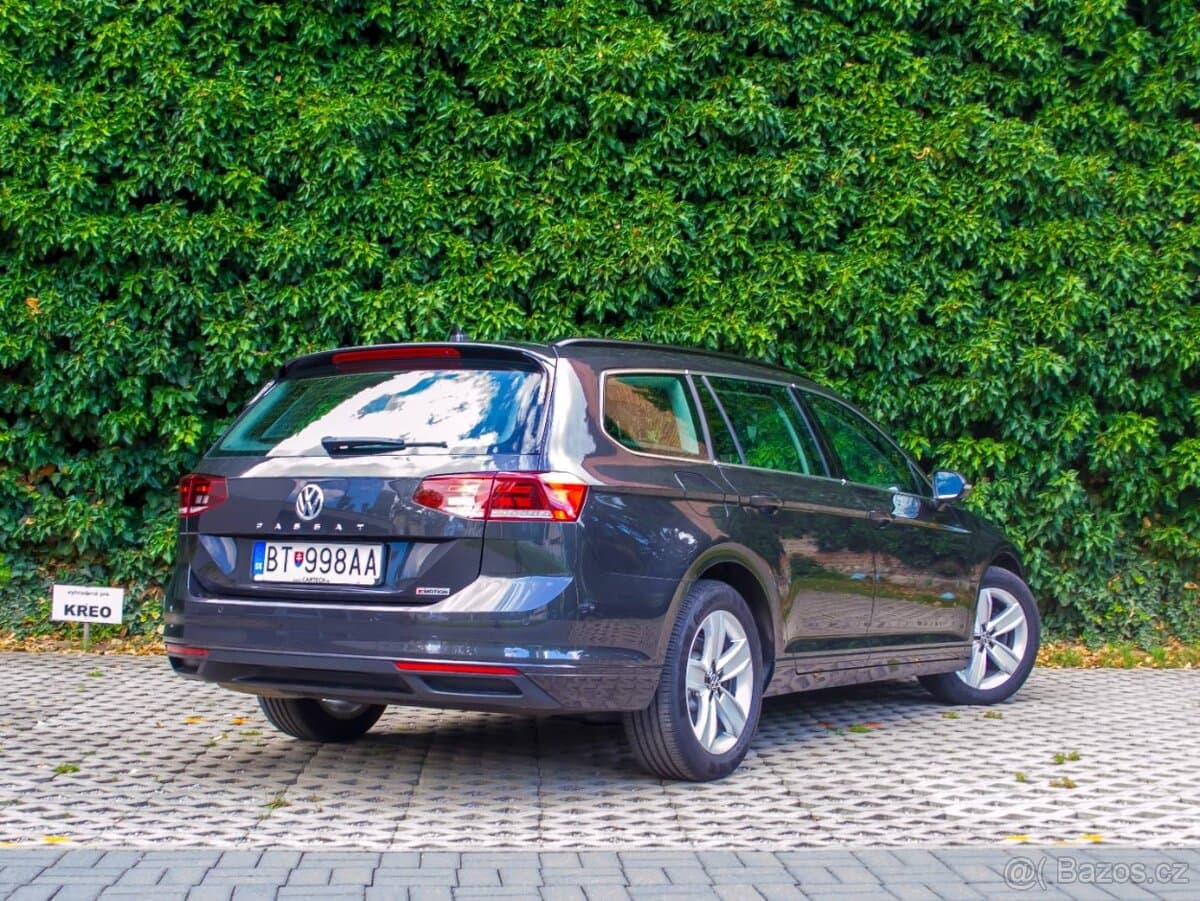 2020 Volkswagen PASSAT - 3