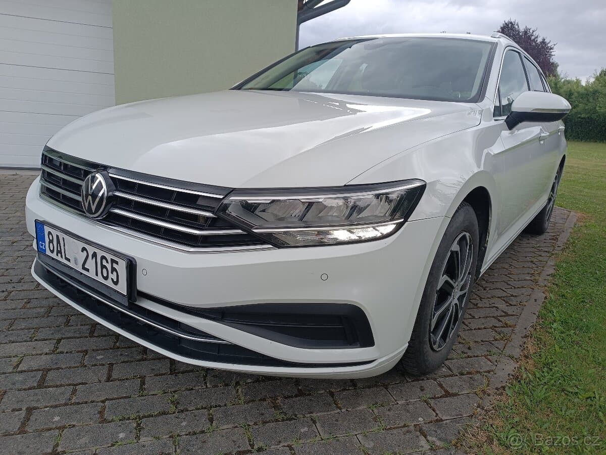 2020 Volkswagen PASSAT - 3