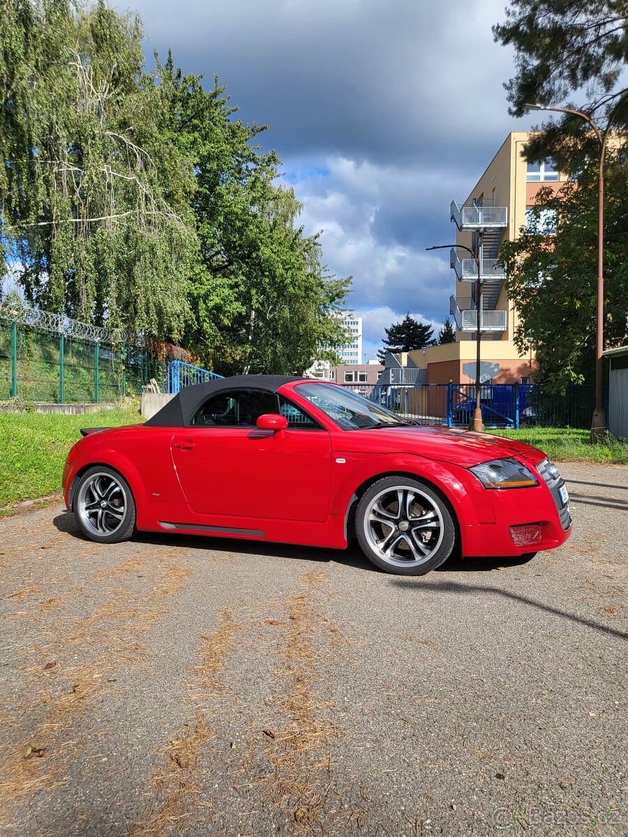 2000 Audi TT - 3