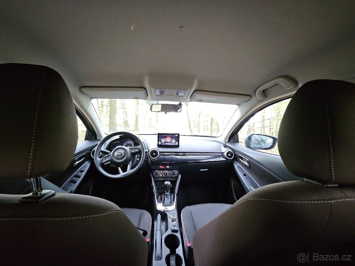 2022 Mazda 2 - 3