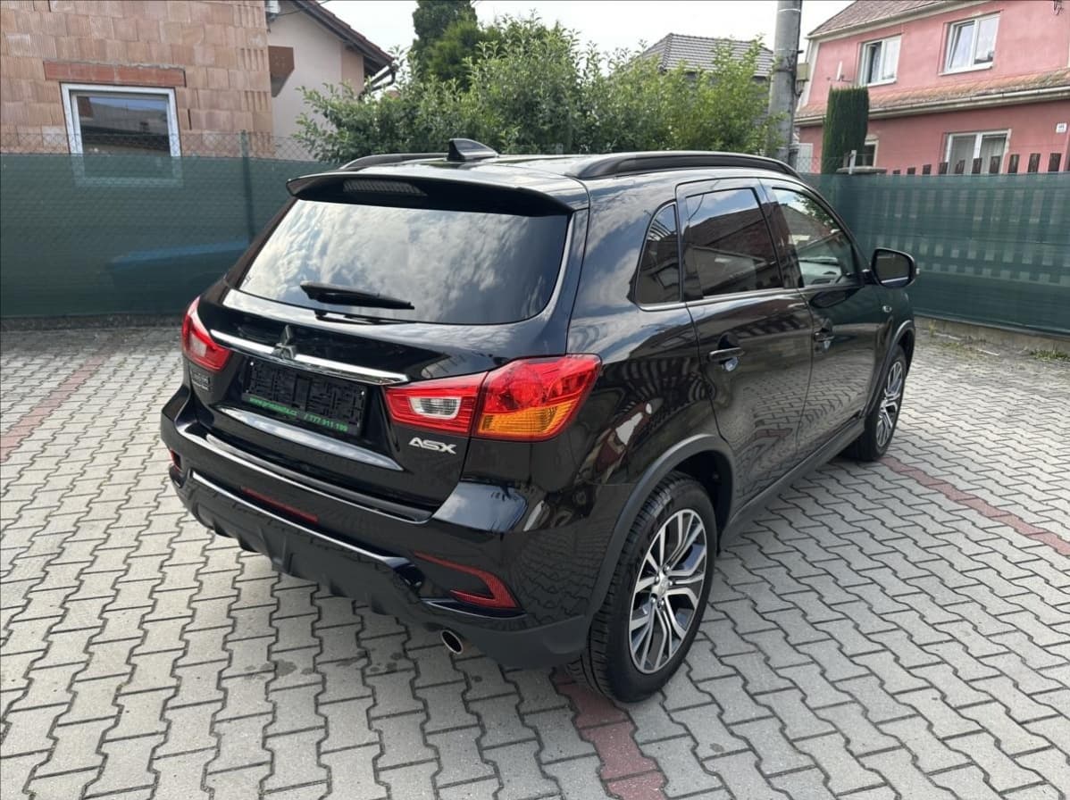 2017 Mitsubishi ASX - 3