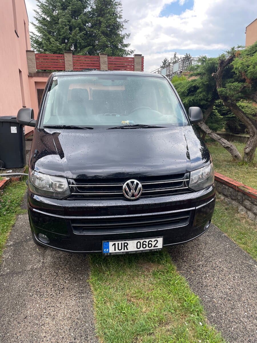 2011 Volkswagen MULTIVAN - 3