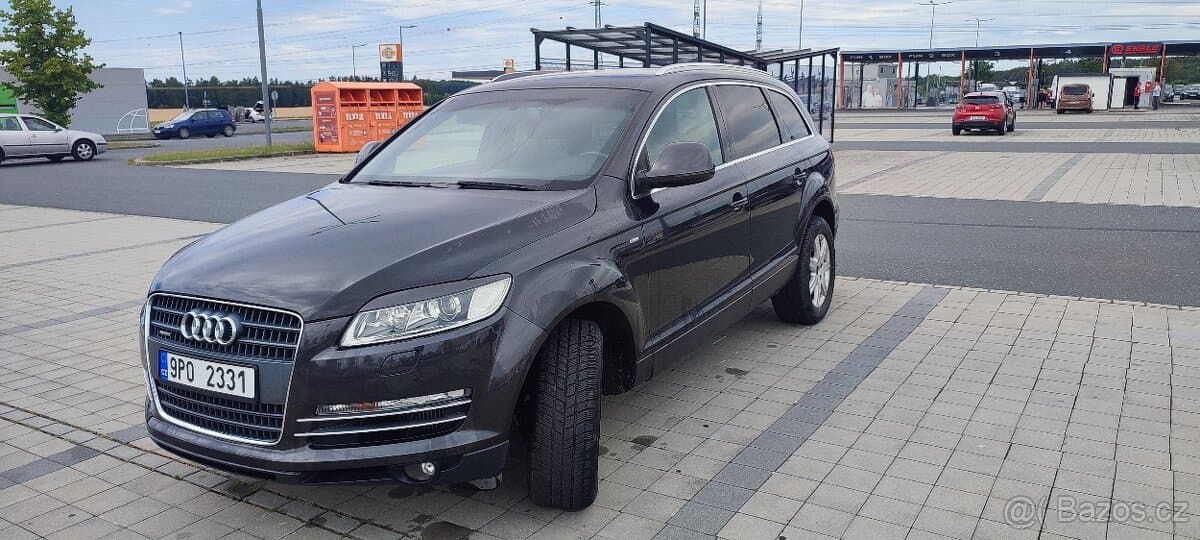 Audi Q7 - 3