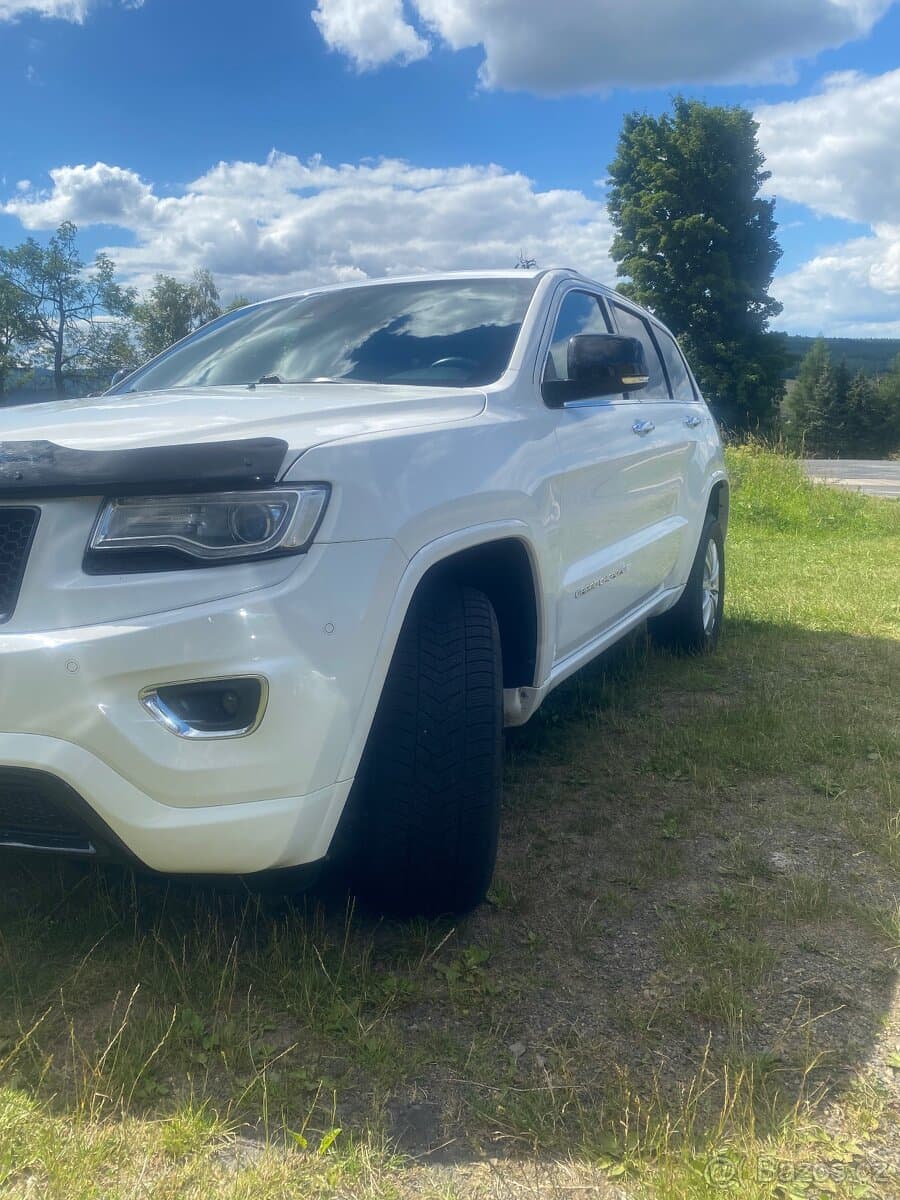 2015 Jeep CHEROKEE - 3