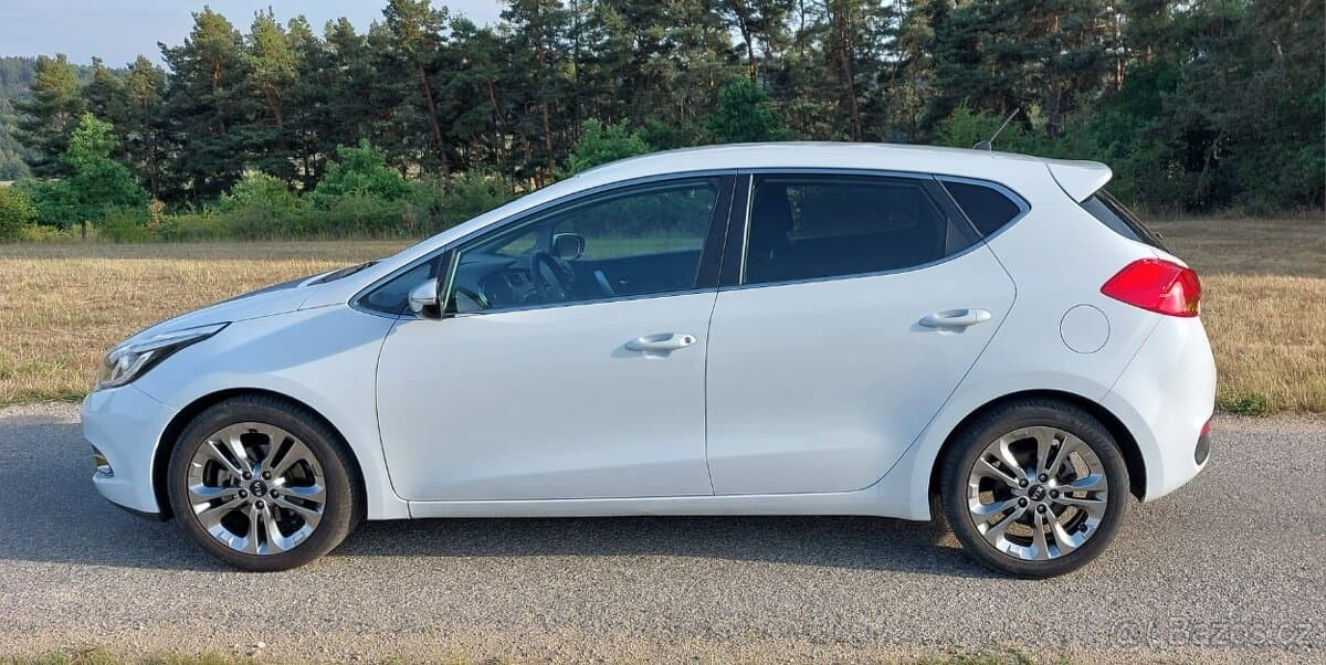 2012 Kia PROCEED - 3