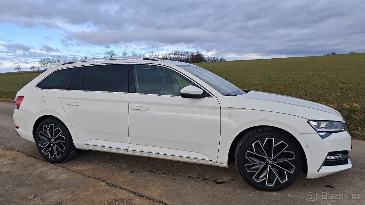 2021 Škoda SUPERB - 3