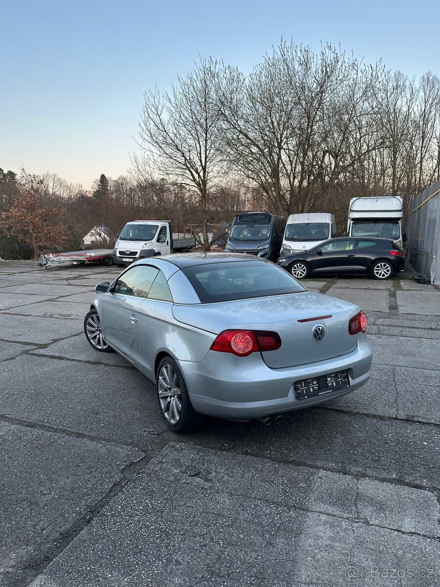 Volkswagen EOS - 3