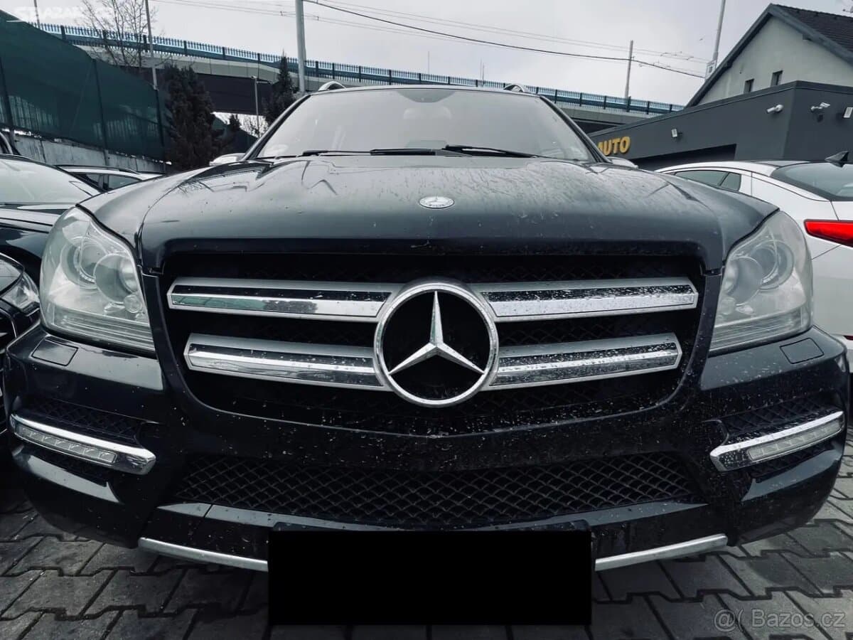Mercedes-Benz GL - 3