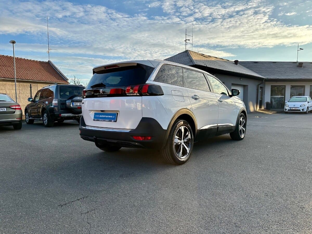 2020 Peugeot 5008 - 3