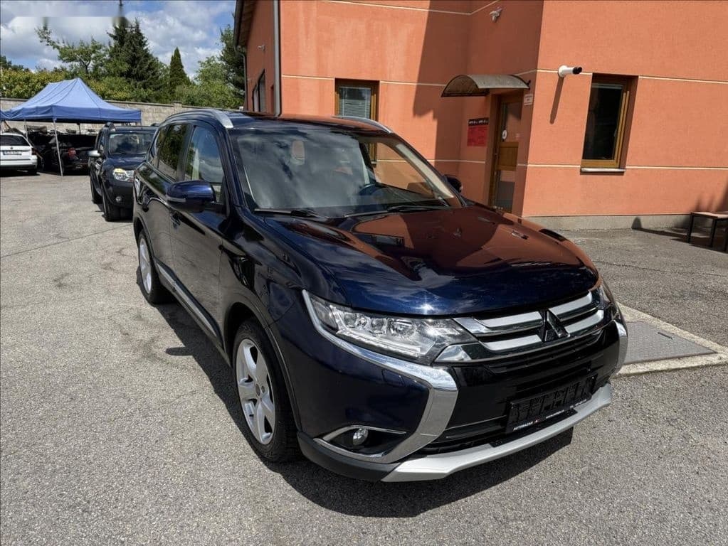 2016 Mitsubishi OUTLANDER - 3