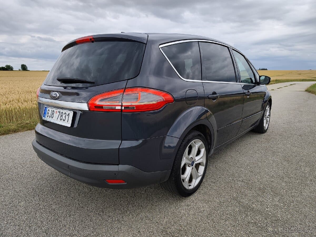 2012 Ford S-MAX - 3