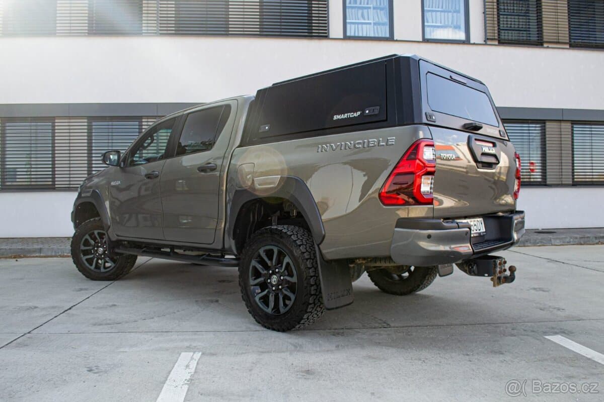 2024 Toyota HILUX - 3