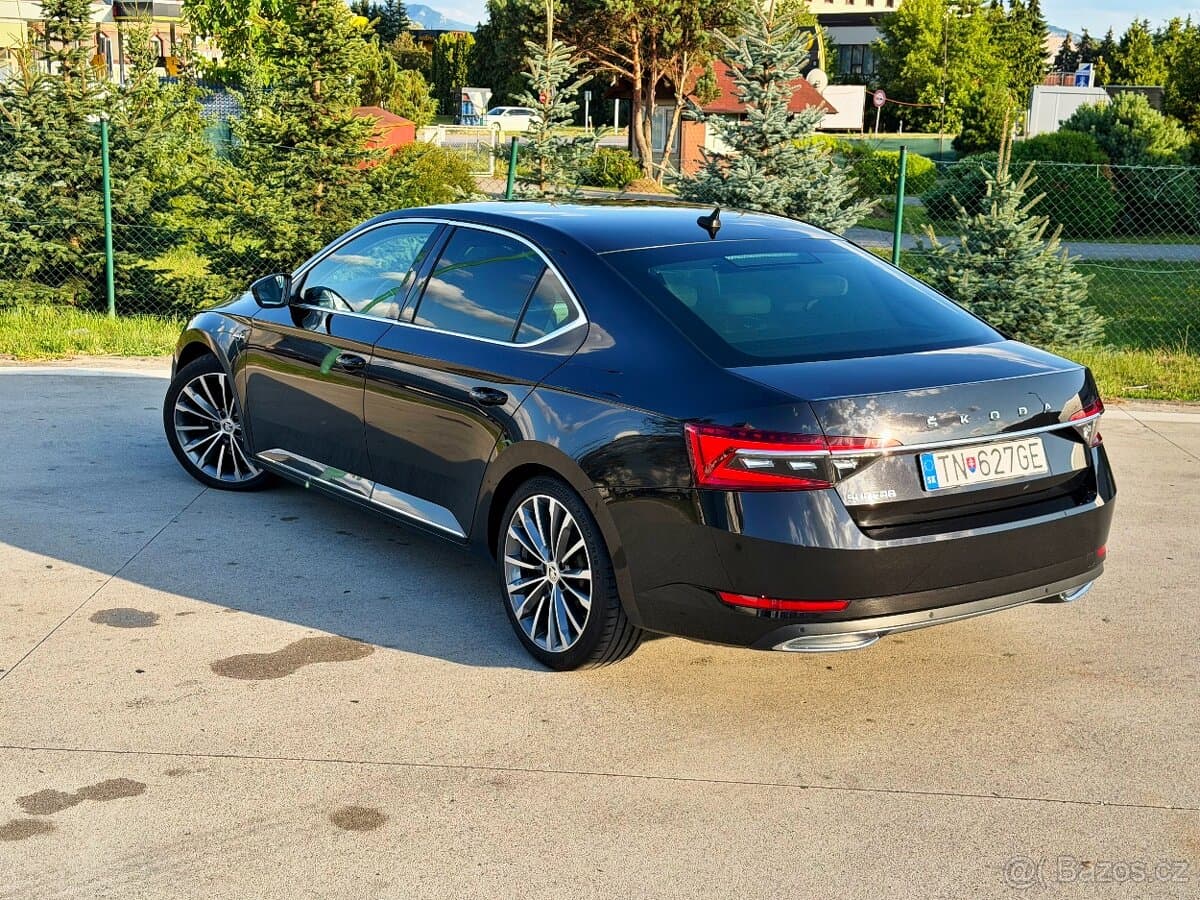 2019 Škoda SUPERB - 3