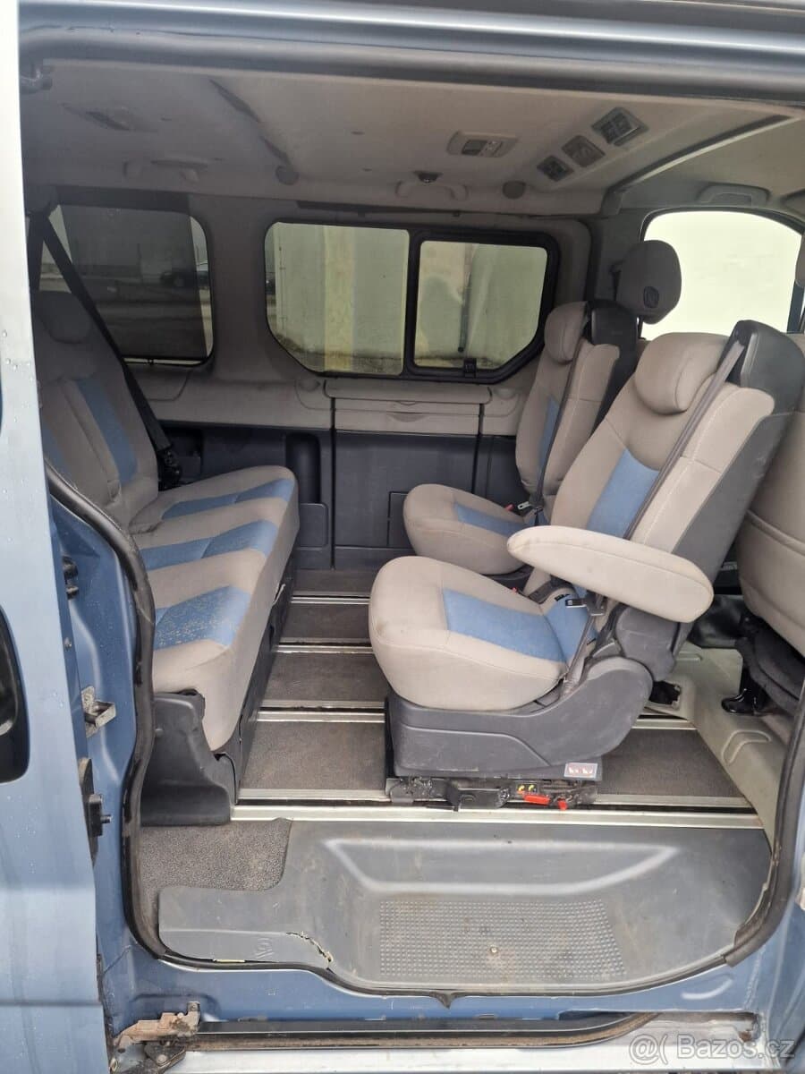 2008 Renault TRAFIC - 3