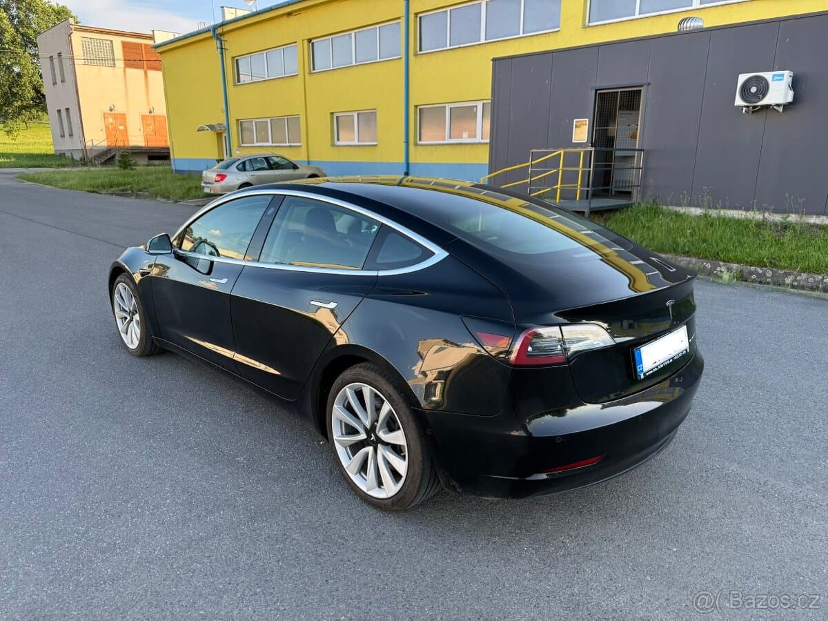 2019 Tesla MODEL 3 - 3