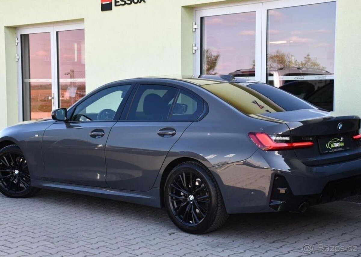 2024 BMW 3-SERIES - 3