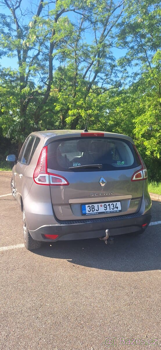 2011 Renault SCENIC - 3