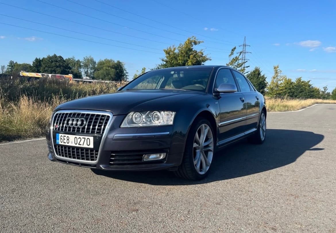 Audi A8 - 3