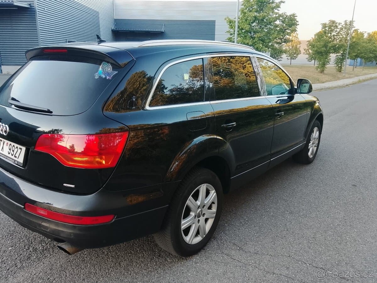 Audi Q7 - 3