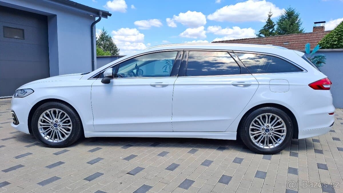 2021 Ford MONDEO - 3