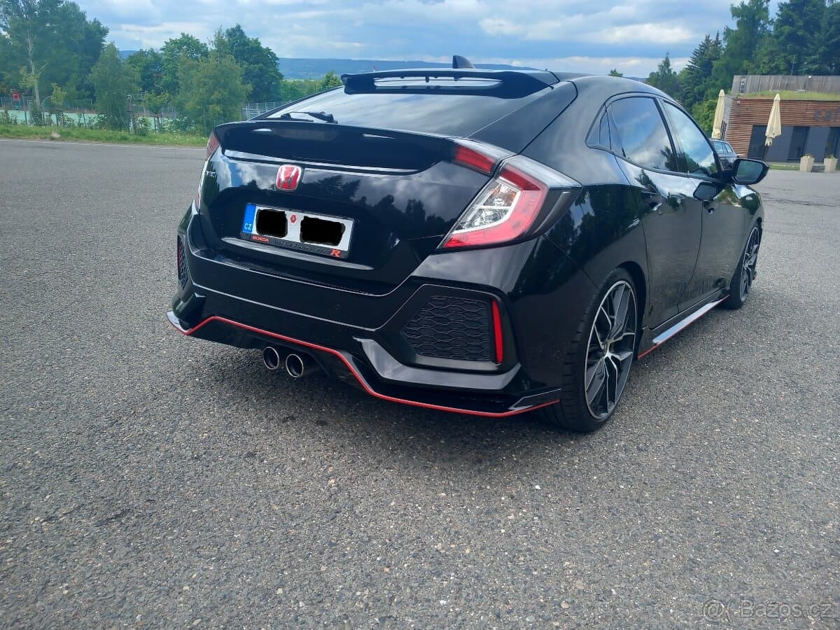 2017 Honda CIVIC - 3